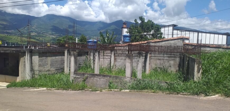 TERRENO MULTI PROPOSITO EN TÁRIBA,  TÁCHIRA.